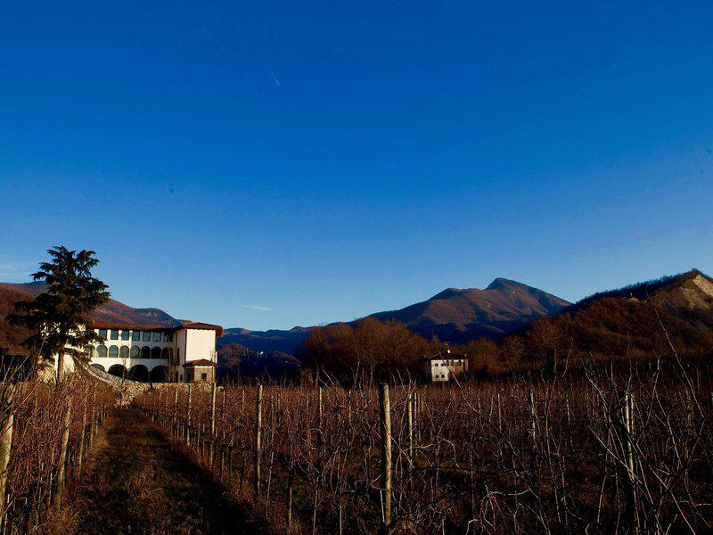 665AF062B98AD49A1B08DBF45E9462B1