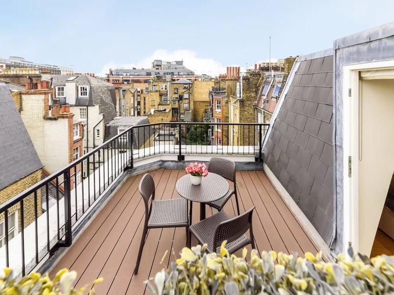 08D1E2E628F3D091929CC99166739282