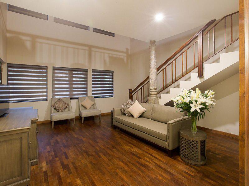 65B28F530F2754F1B4F8AD58659D8E76