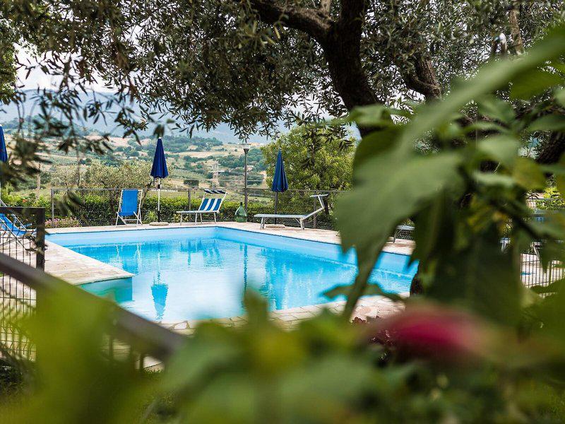 3D35DB9800B7785F41262118FCAFD042