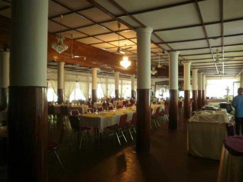 41714A07710ED9F9FA6F6A1449DEED93