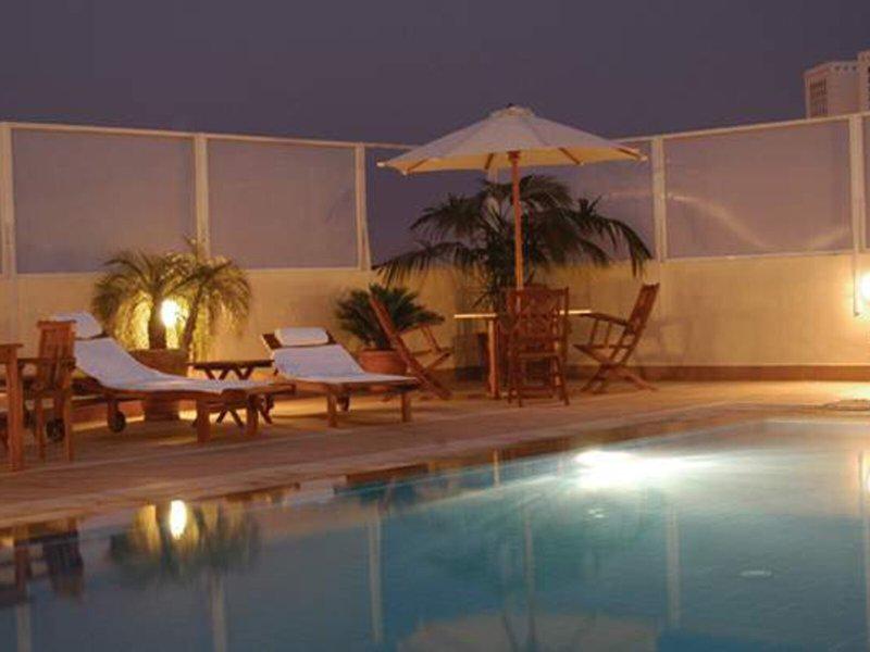 B712B292E65A0DF3B49DBBA4F4D1EDE1