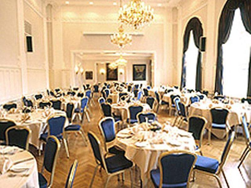 E59CEF1879585DF25271554DBBB35AE7