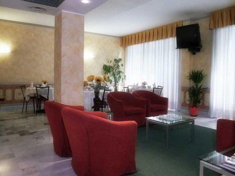 B6A4E1E3E3C390A28641EA8817D89AE2