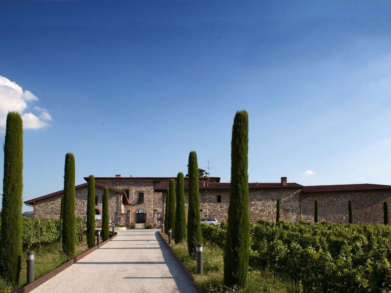 F45C4624B7BC42A8A27B0515225C9B0B