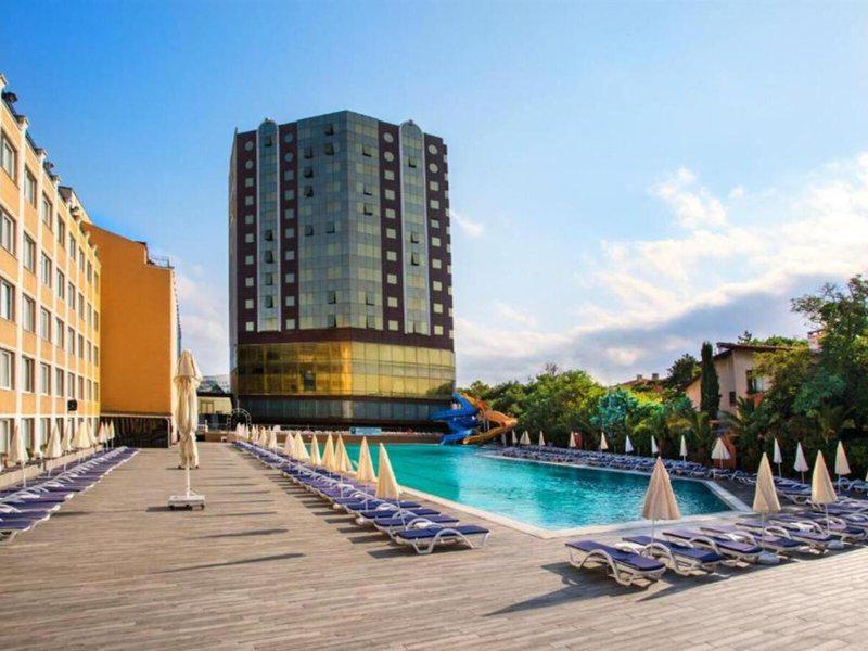 AB83C33FB4094E6C2B9ADDFFA4A84D46