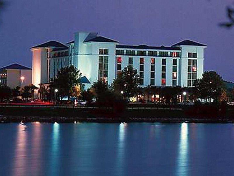 78C7887EF1BDB8F3E1064EC585046164