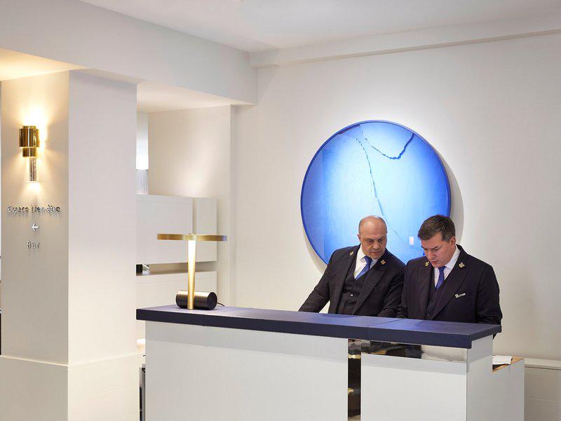 4CB343E7515C28C4985C6D75E0C0D1B9