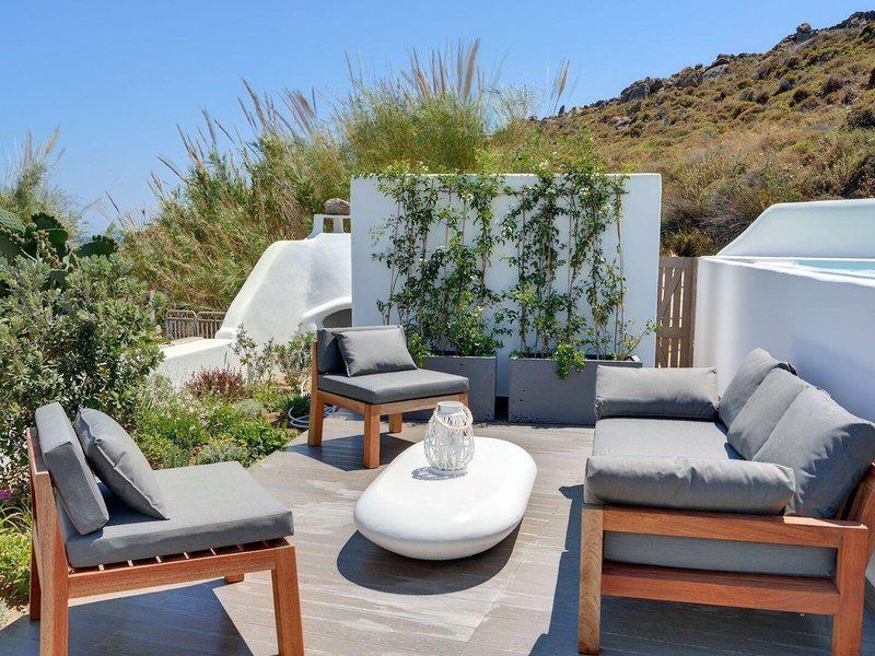 5F0F540255344F2804AEB608C58D169B