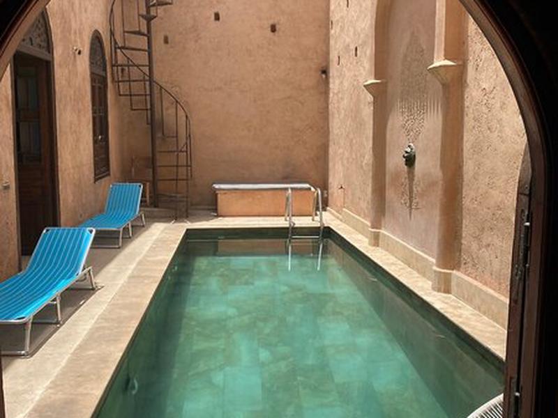 685CEAC43121C6238EDFBF1FD739F993