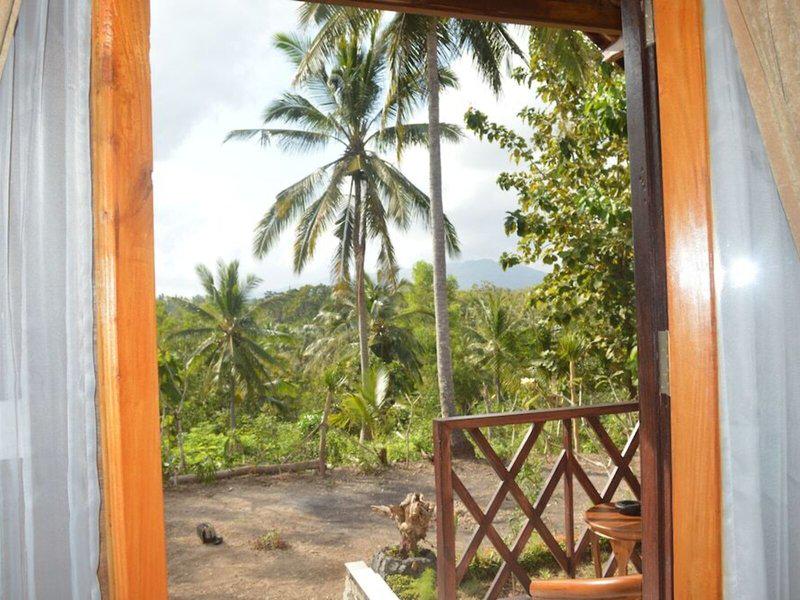 22CAE9C0A81E5A168EA13329785C9656