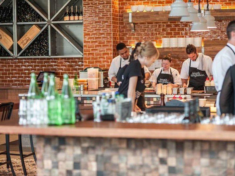 19A96DA43A36EB6ECF2CA0004E497C57