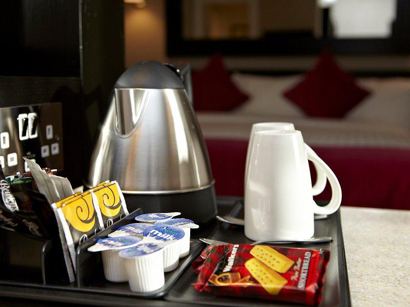 08A8125B45B0C3405A56C27B2B6B2CFC