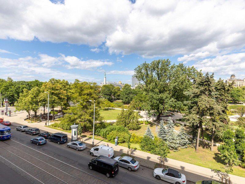 4A3D3322BB79B418B43FBED8A3DC6073