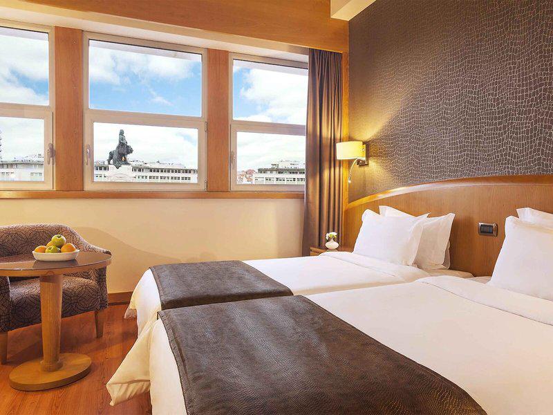 0E3A924422BE69D3B831EA112B050E11