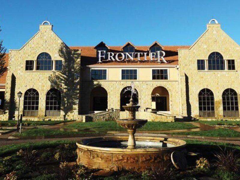 2B3F8BFA16F042A7F8480A85EC563B9C