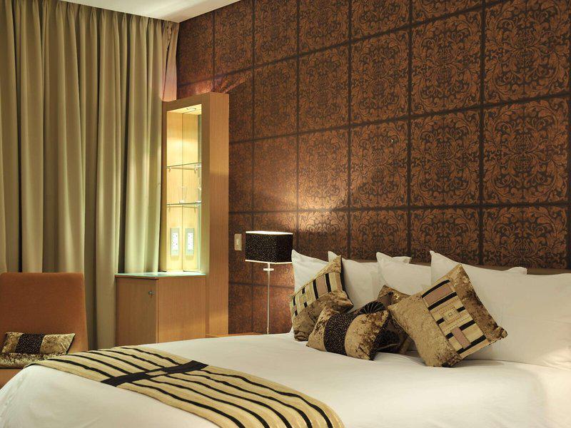 3FFC743666196458F10683097402FE9C