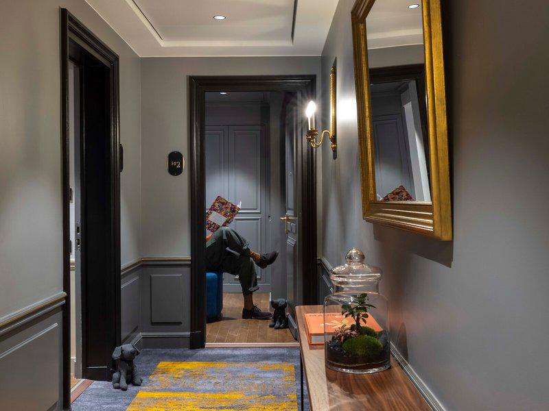 4F0F7744DFE6AFFA03FF39364BEA4C2A