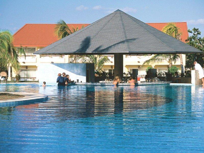 569A6FC5B6BE5895D6F06DFC48AB13CC