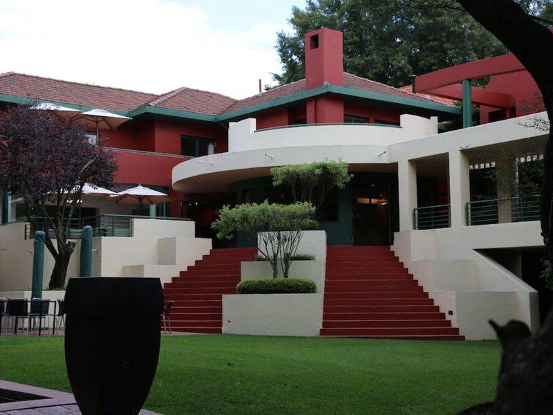 B85998CDB3187B797F031AE434AABD5C