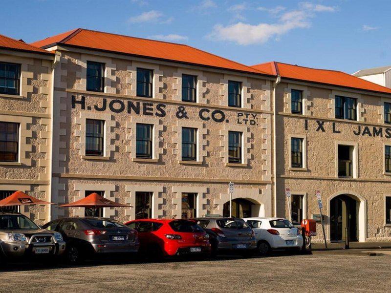 E87BE0427680A645F9BAD3F0B871C4FE