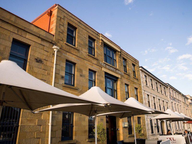 495C1EE9A81EF34D4712449F49F4670D