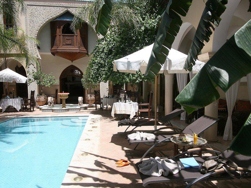 98A982130D69D9E56F9EF69A65ECFE8F