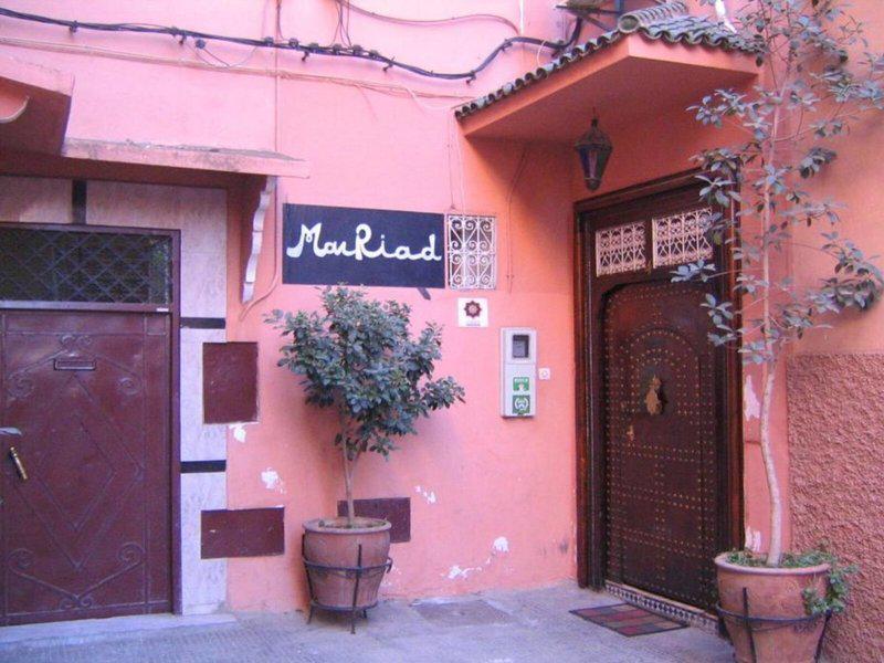 5F9C9AD2DFA9C3B2767575318300F9CF