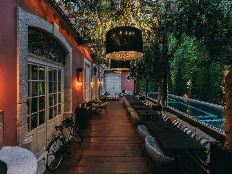 FB4FDC9662F42922C153A253C22F8598