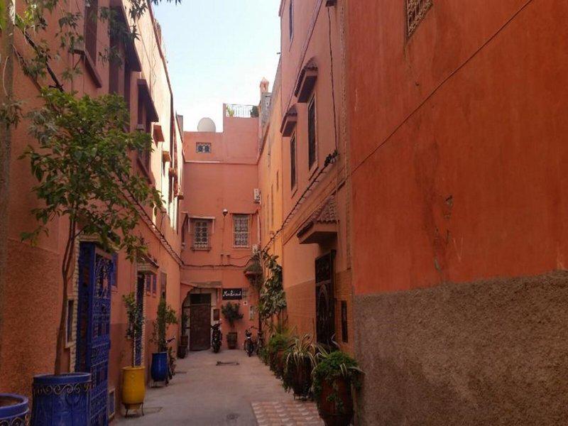 42012CA167DB54DD0C3849BD3AAE8F41