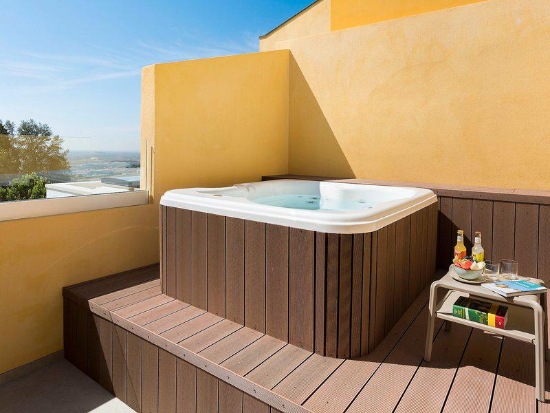 5101FB2AD6BFAFAE86E169AD8AD95A65