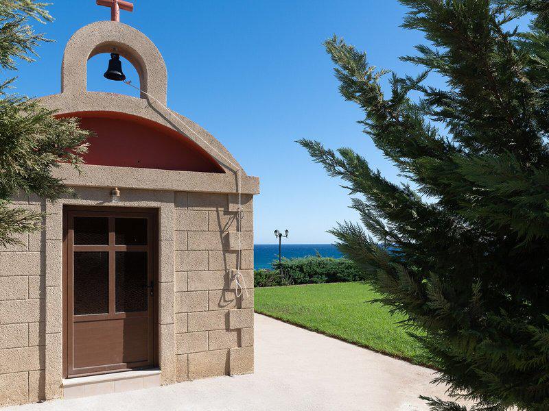 695585F6CA04C40C1E89CD4BE4816905