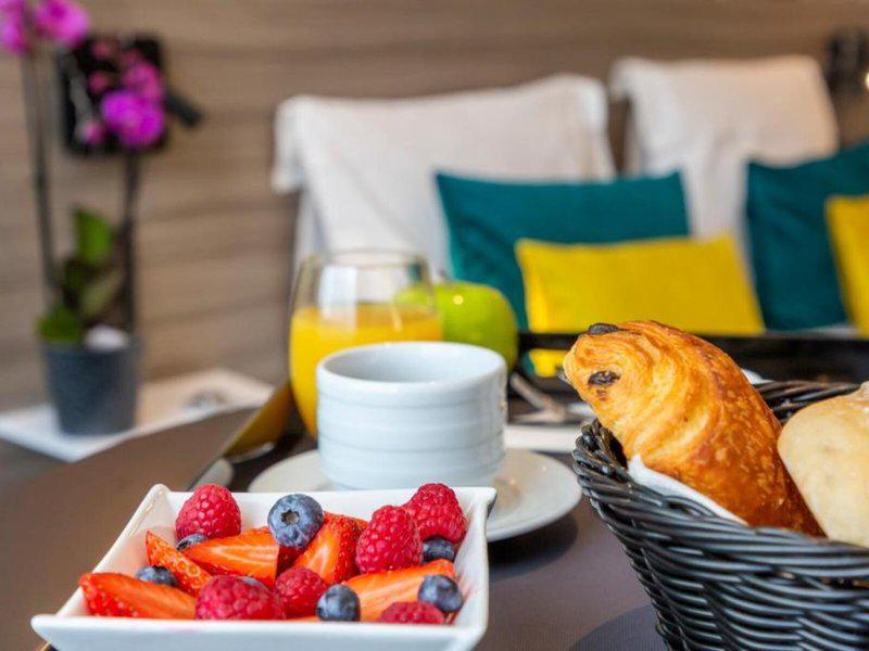 CB9150986D20D82E9D94180887786D90