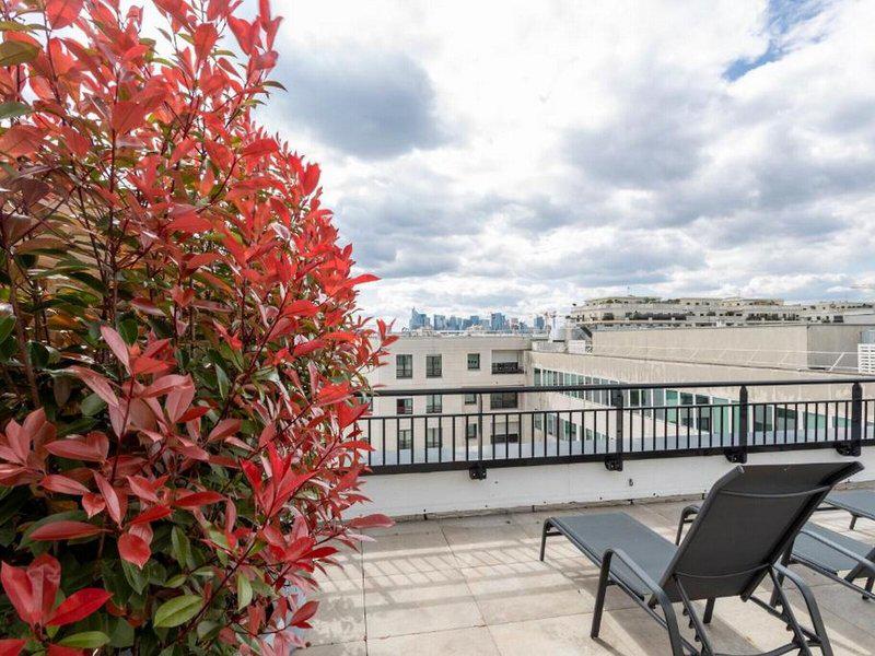 A638EB3529AA9A85DF8583B5E4DDC33F