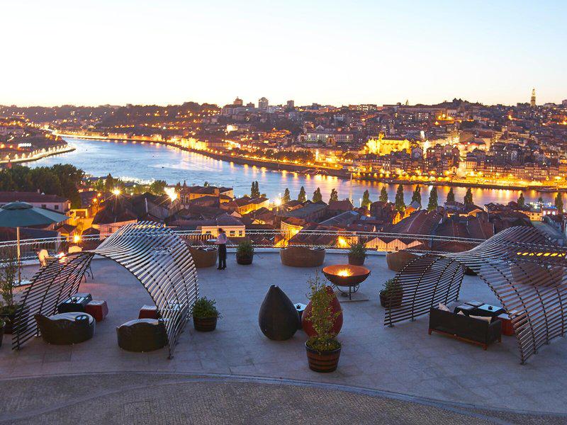 C4E31BCC49C7098A485BE82D3B25AA11