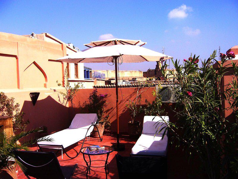 889DAFA198EF8606E4F7E82B369140FE