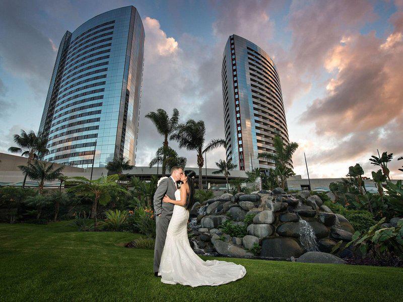 C348639DE79E42DA9699EA7B841B4CB4