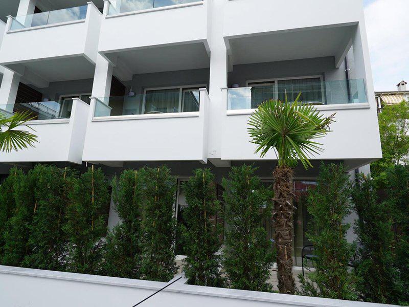 18061C5C50D2100CDB891EC0C388E2A7