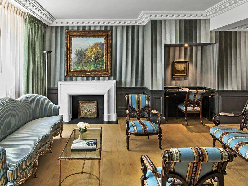 B6B5B4640741C4DCA57A78EC9AB93BC7