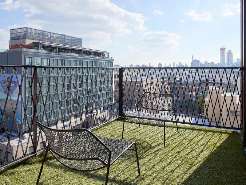 AB0E8F40E9AB0594BA87EF60D9094EDB