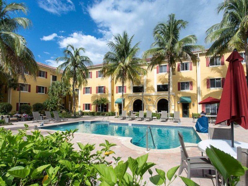 A2DEBAA9874816A0CDAE4C26626334EE