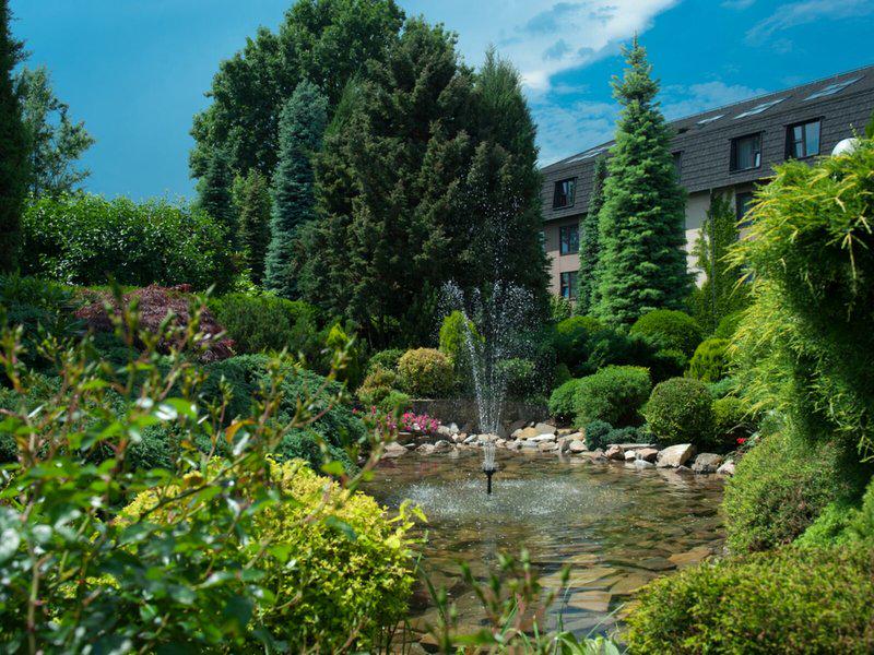 D5248131D70A41C4BED90544B98F02F2