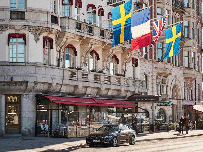 02B854AA913DFCD8FFBD139378A1A9DD