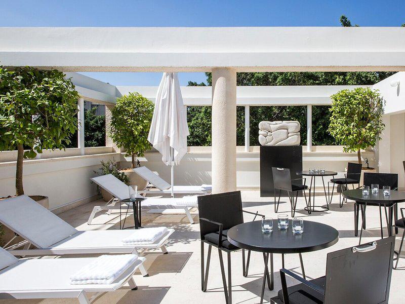 C58718C76F19D88B89BD92C563EF035E