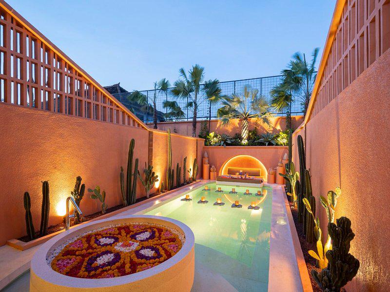 CE90157727E66A958ADD5CF3B8D979A5