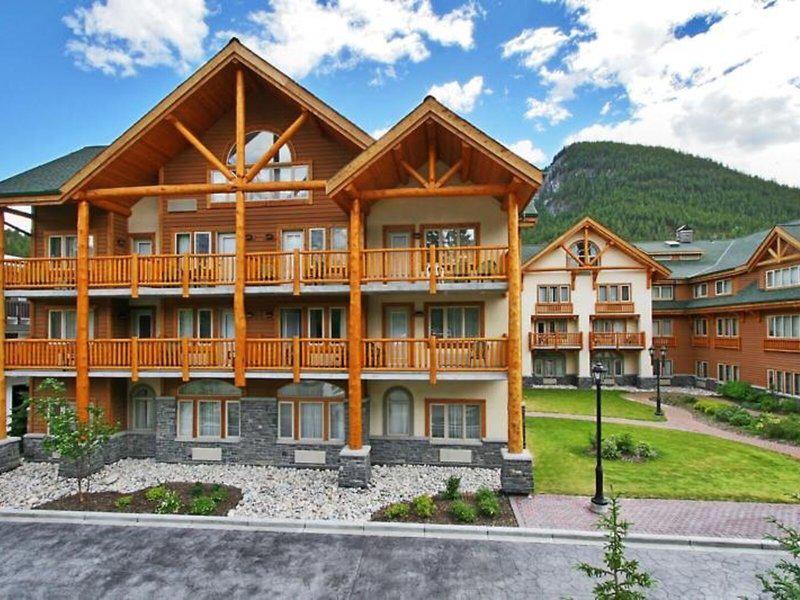 EC4FC21A43CDC5513AD0D499FFD89132