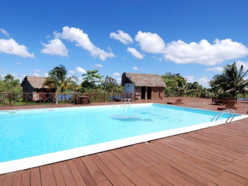 BB0D24FE52992695B95B4AE6F29EEAAA