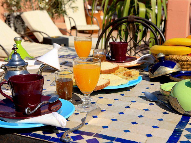 E35B2155704AEC54B0BAF59948E05D22