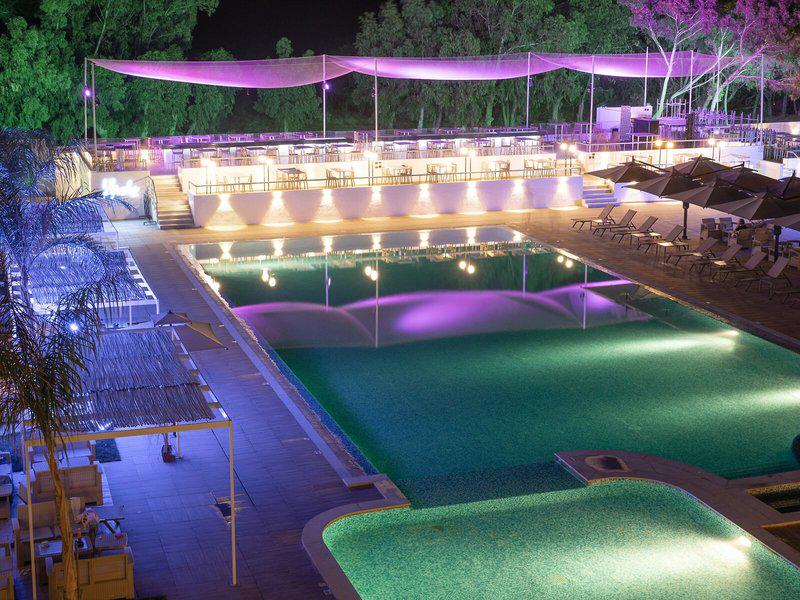 C5F60B20E2376296EAD3735BE79ECA0E