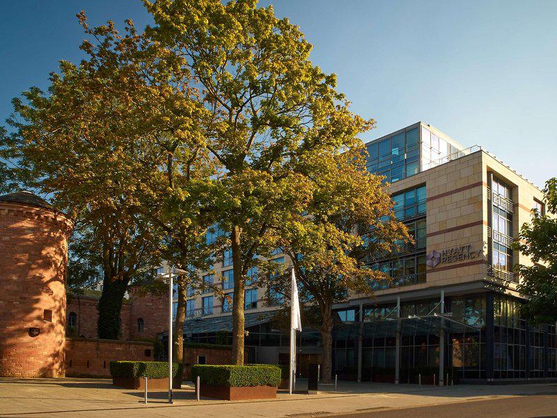 AC86B4B9327F0D2D4267AA8C429387CF